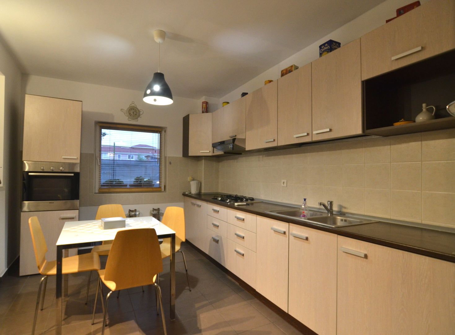 Casa insiruita zona Pipera complex rezidential AZUR - Poză 8