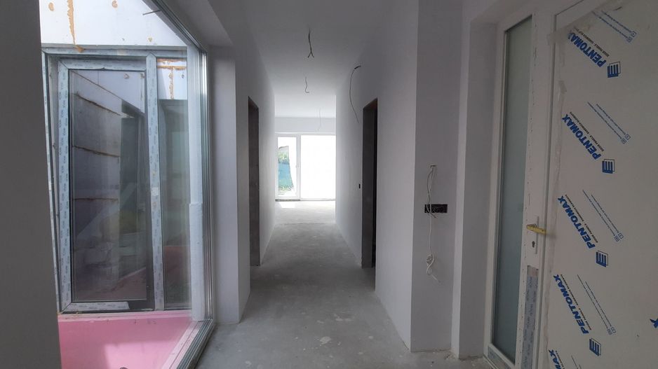 Duplex parter cu 4 camere - zona CORA - Poză 27