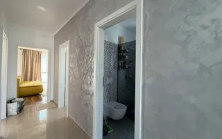 Apartament cu 3 camere, 2 bai si loc de parcare - Poză 12