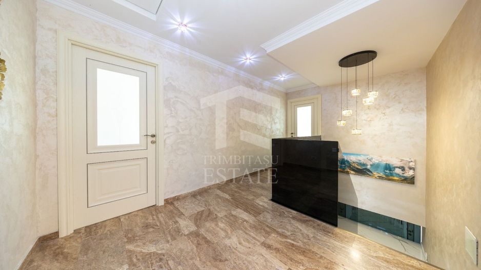 Sacele-Casa 6 dormitoare + 4 bai teren 979 mp. - Poză 14