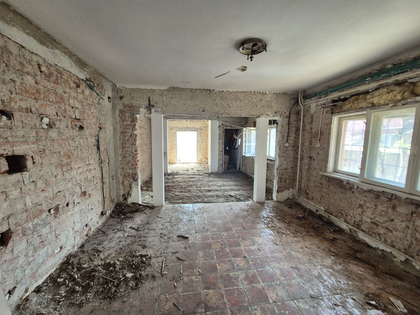 Casa S+P+1+Pod - 210,73 mp + teren 176 mp - zona Baicului - Gara Obor - Poză 14