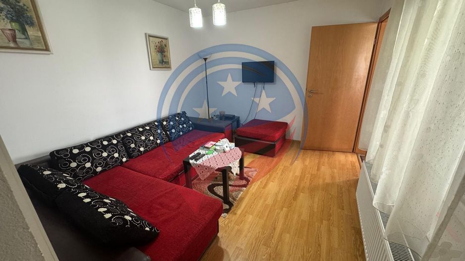 Casă cu 7 camere, în spatele stadionului - Poză 5