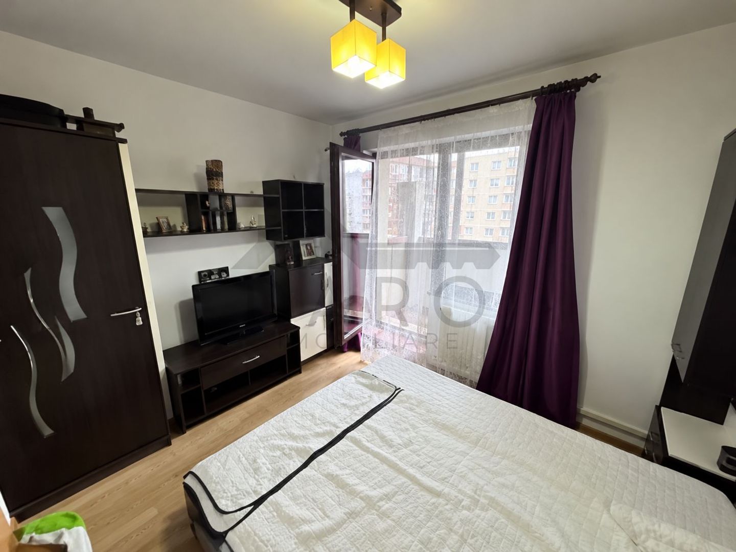 3 camere în Tg. Mureș care arată ca în poze - Poză 4