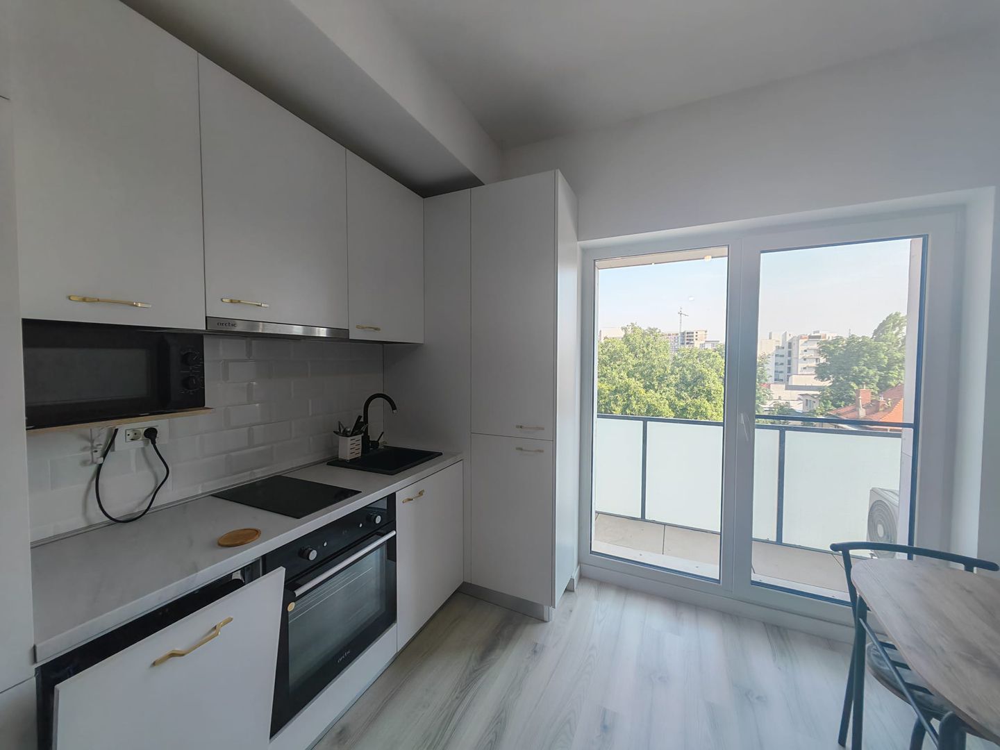 Studio + boxa - Sweet Green Residence Parcul Carol - Poză 4