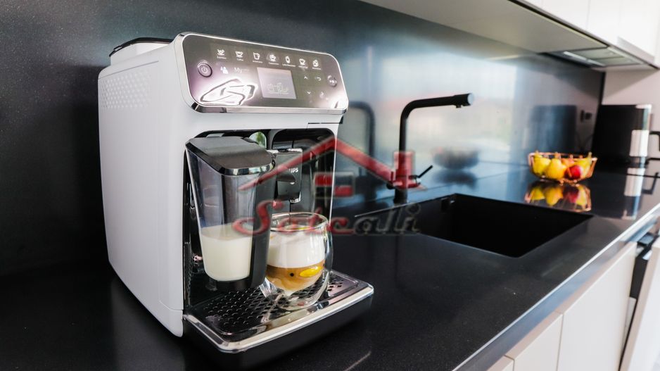 VILĂ MODERNĂ DE LUX CU PISCINĂ, FOTOVOLTAICE ȘI FOIȘOR – BREAZA - Poză 75