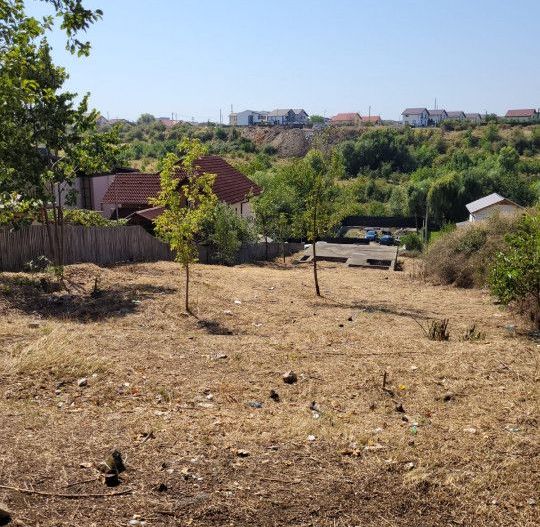 Teren intravilan Turcesti (Pitesti) - 1083 mp, demisol executat - Poză 5