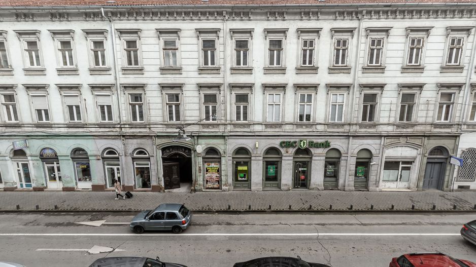 Apartament contemporan în Palatul Neumann, Arad. - Poză 11