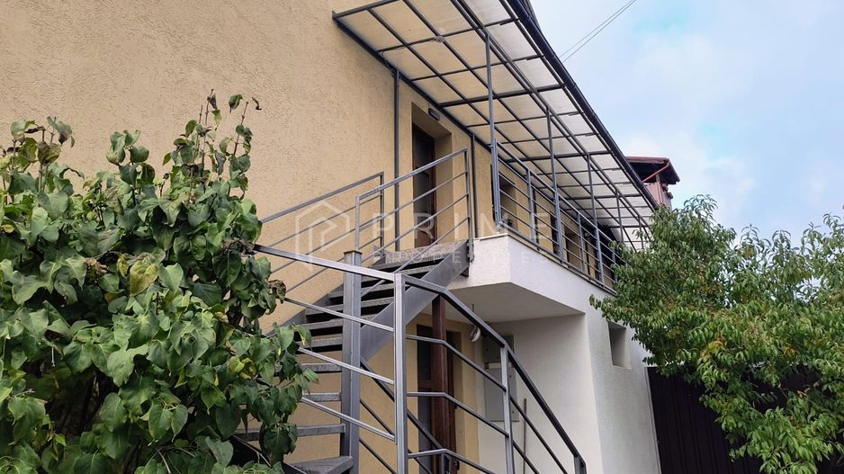 Apartament cu 3 camere la 3 minute de Spitalul Judetean - Poză 12