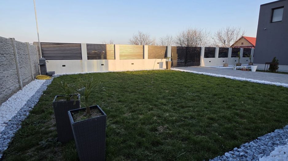 Casa- zona Metro - Poză 6