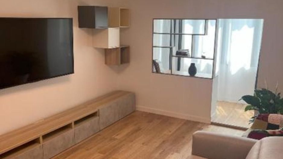 Vânzare apartament 4 camere – Str. Măguricea - Poză 1