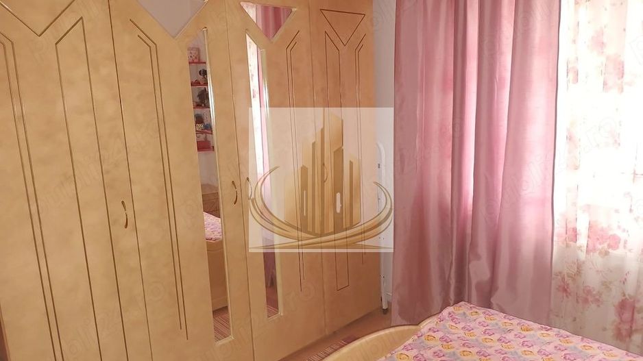 Apartament 2 camere renovat, complet utilat cu parcare - Poză 3