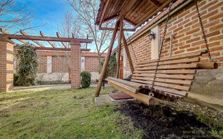 Casă nouă, intrare Stupini - Poză 10