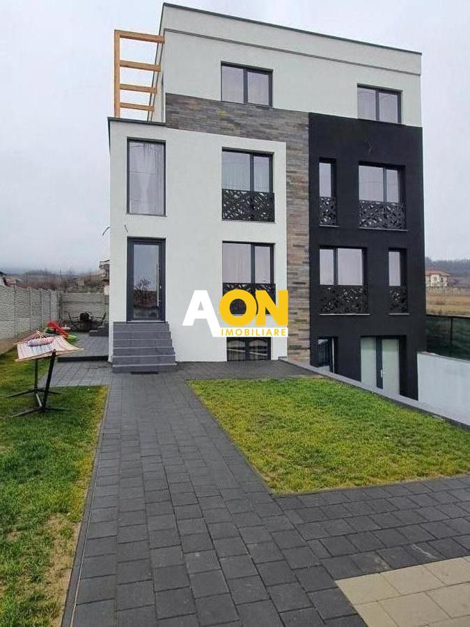 De Vanzare Aparthotel 230mp utili,  Zona Cetate, terasa 40 - Poză 1