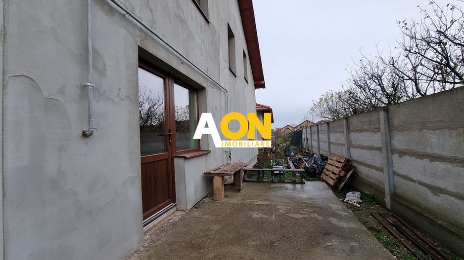 Casa Individuala 6 Camere, Zona Barabant - Poză 4