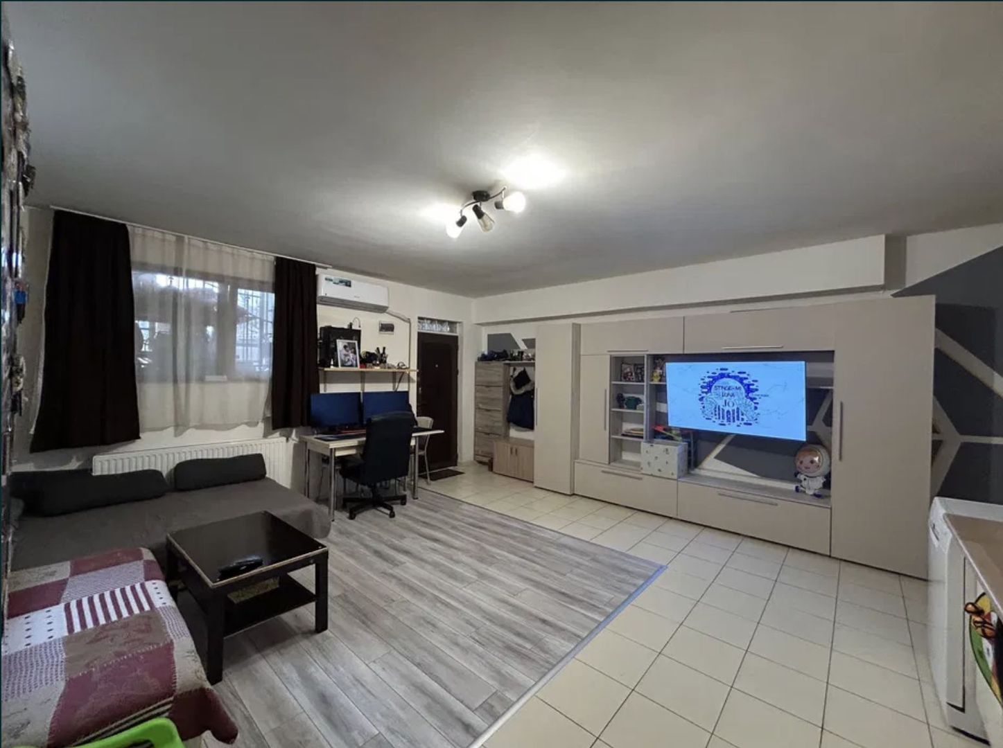 De vanzare Apartament 3 camere Sos. Chitilei - Poză 1