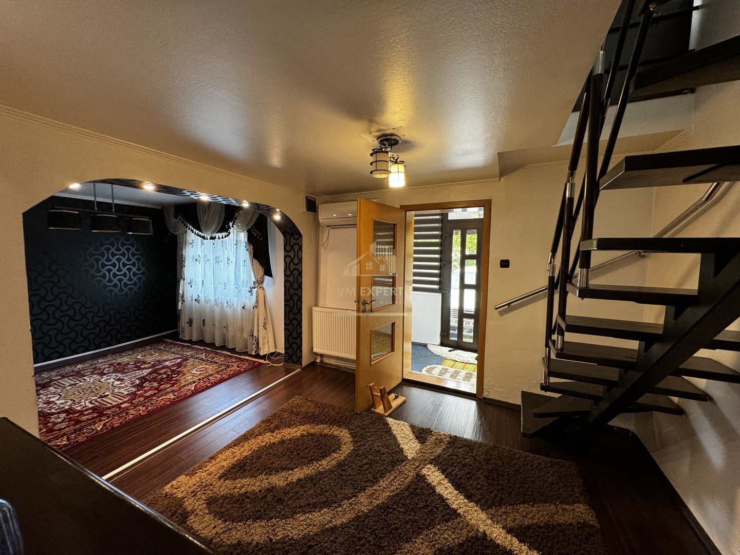 VILA 5 CAMERE, SCHITU GOLESTI ( JUD. ARGES ) - Poză 6