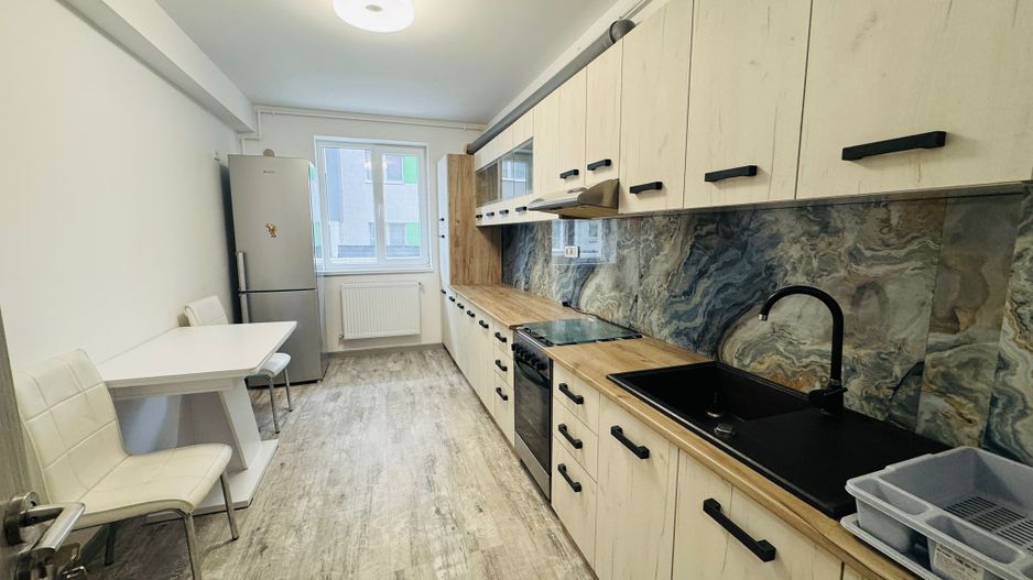 Metrou Berceni -Biruintei 2 camere 64mp plus curte 100mp - Poză 7