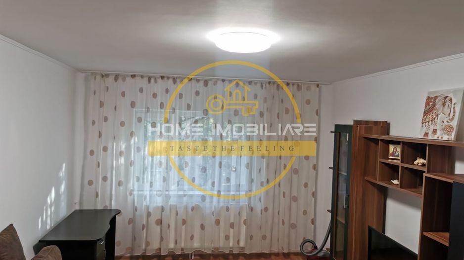Nicolina Prima Statie Apartament 2 Camere Decomandat Bloc 1984 - Poză 2