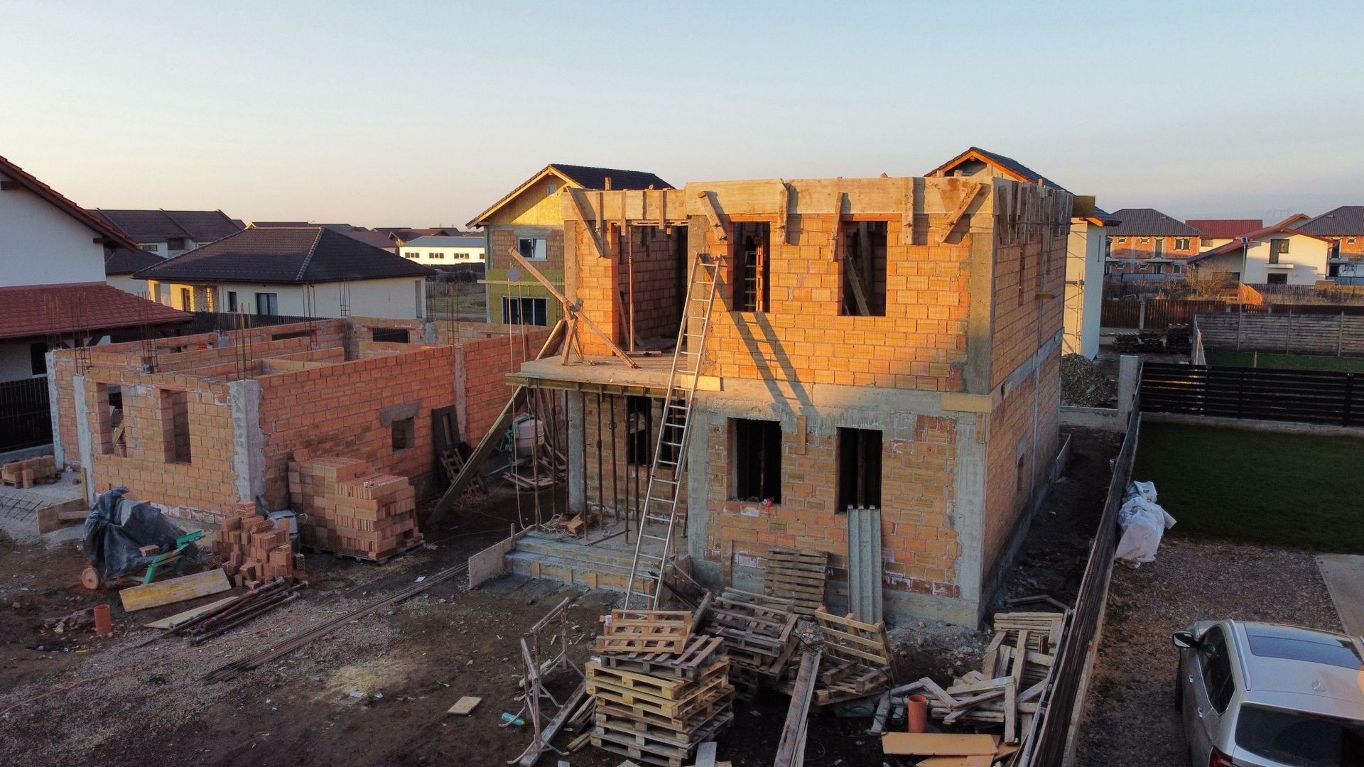 Casă de vanzare Cartier Izvorv - Poză 3