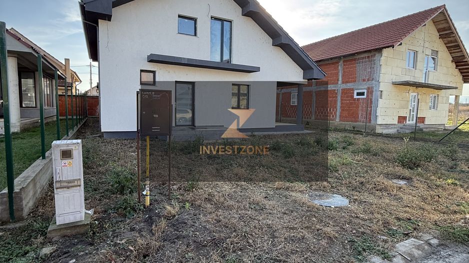 Casă semifinisată Sânmartin 140 mp utili - Poză 3