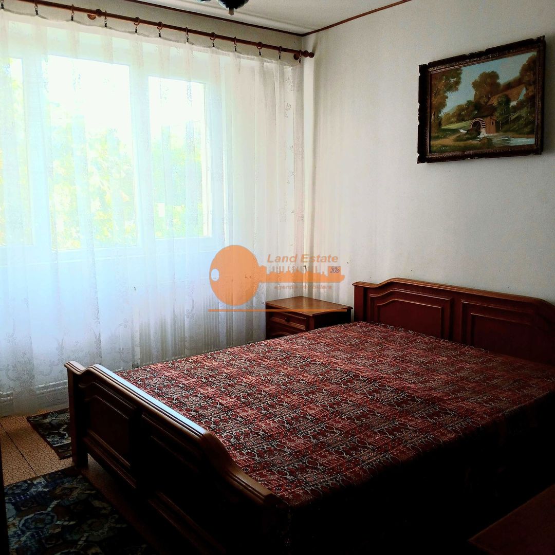 Apartament 3 camere 1 Decembrie 1918 68 mp centrală proprie - Poză 2