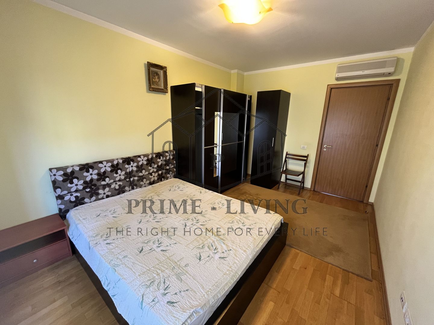 VILA CU 7 CAMERE IN COMPLEX REZIDENTIAL IN IANCU NICOLAE - Poză 16