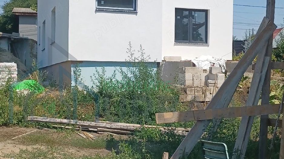 Casă nouă de vânzare în Breazu, 3 camere, 160.000 EUR - Poză 3