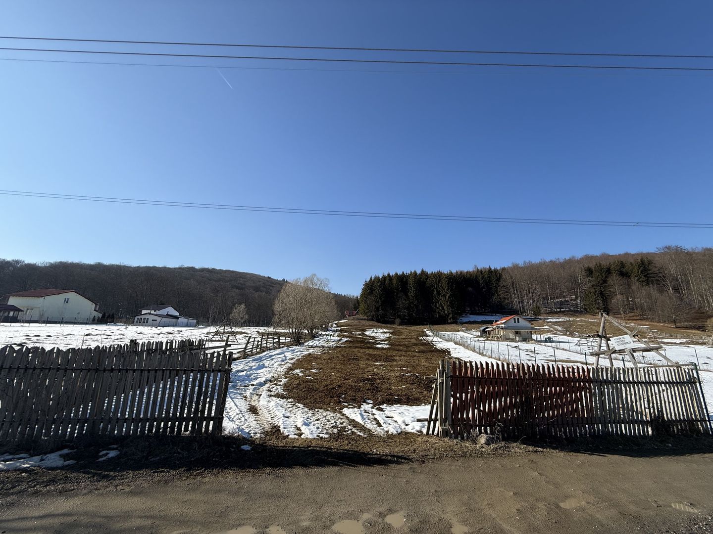 Teren intravilan 4521mp lângă pădure-valea Doftanei -Calea Brasovului - Poză 1