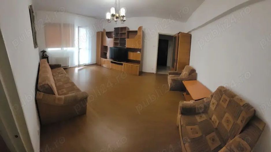 APARTAMENT SPATIOS ZONA CAPITALE - Poză 1