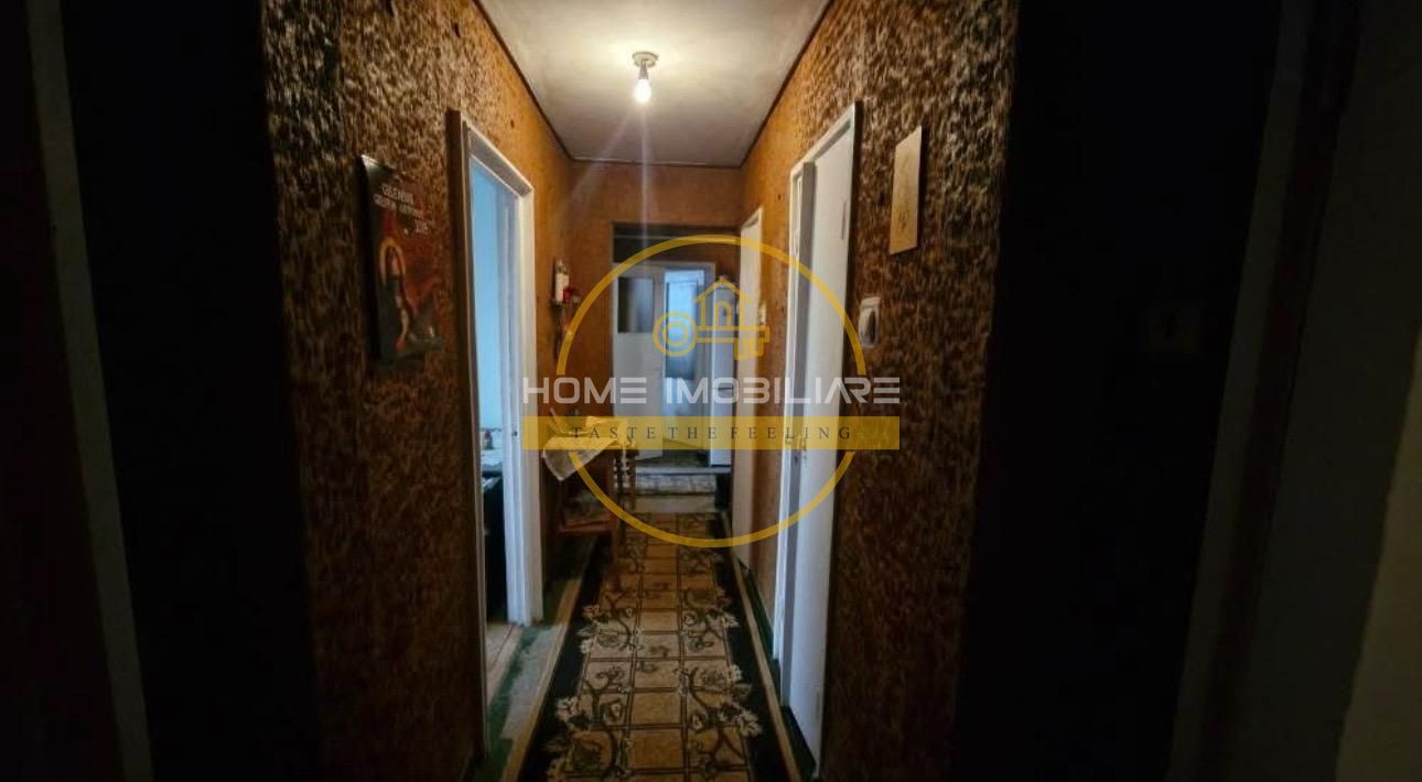 Apartament cu 3 camere / 80 mp / in zona Tatarasi - Poză 4