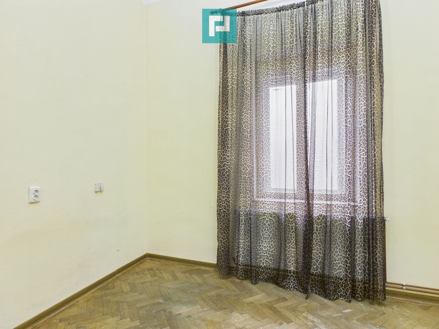 Apartament cu 2 camere – Zona Centrală - Poză 6