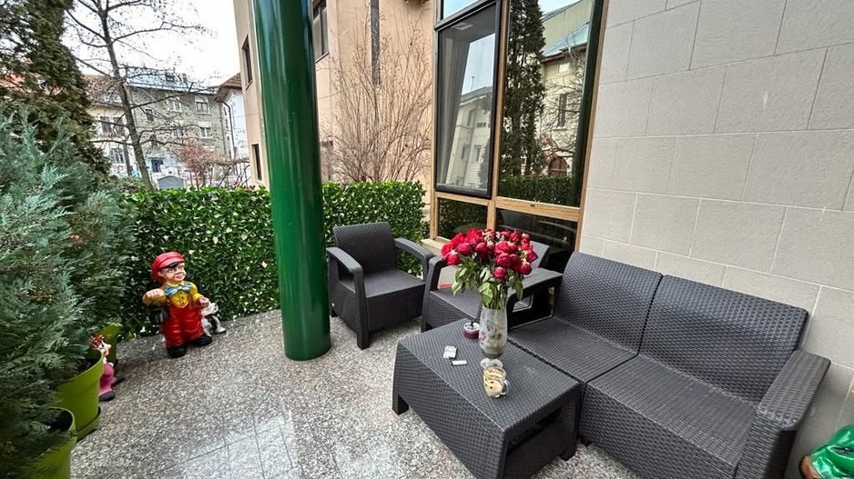 Vila Cocheta cu terasa 60mp /Cotroceni - Poză 3