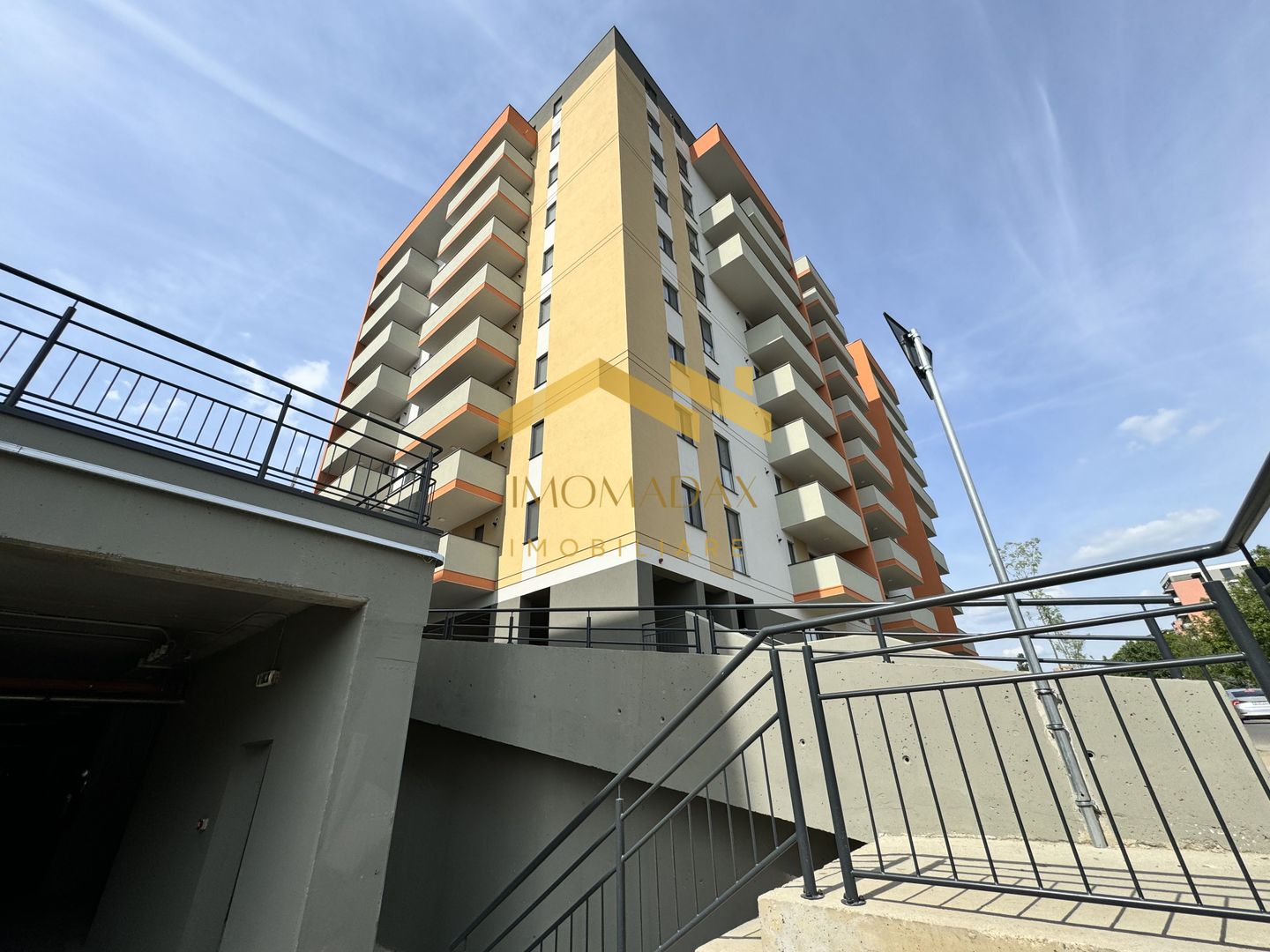 Aradului-2 camere-Loc de parcare Inclus - Poză 2