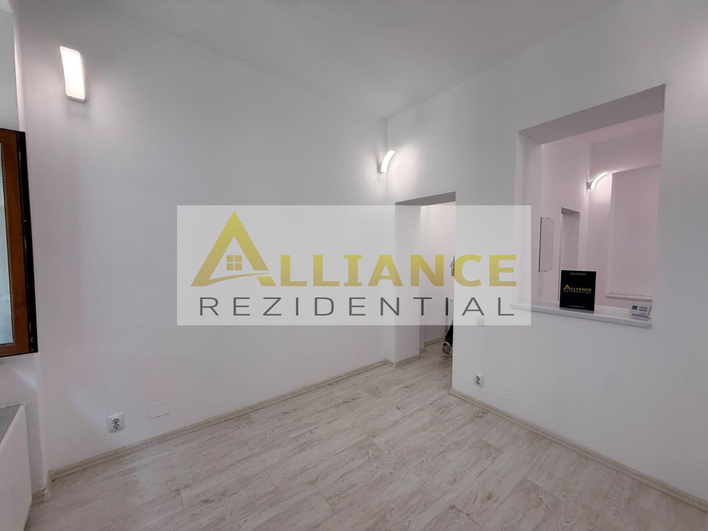 Piata Unirii Apartament tip duplex P+1 50 mp Centru Vechi Complet Renovat - Poză 16