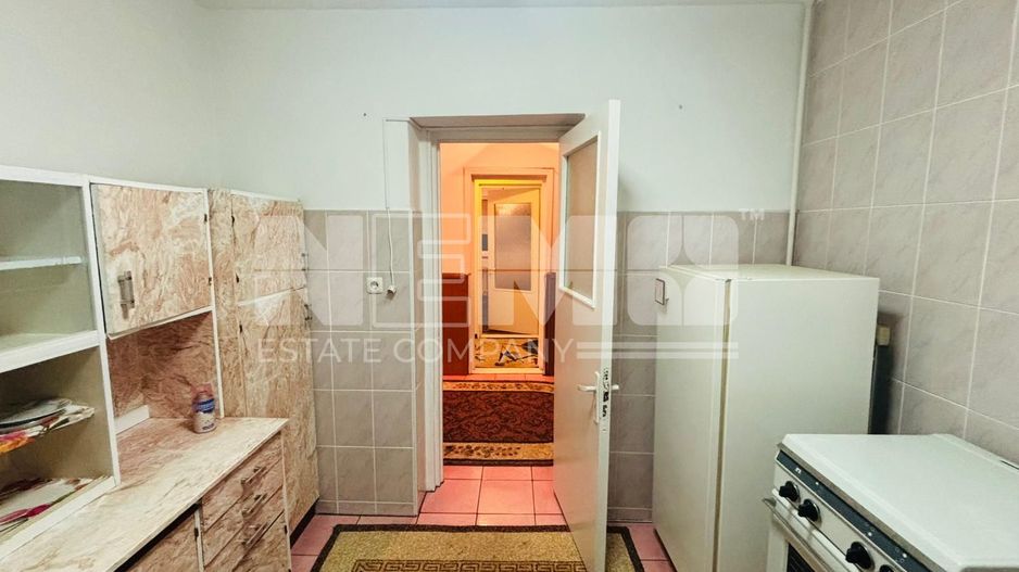 Apartament 4 camere • Decomandat • 350 €/lună - Poză 3