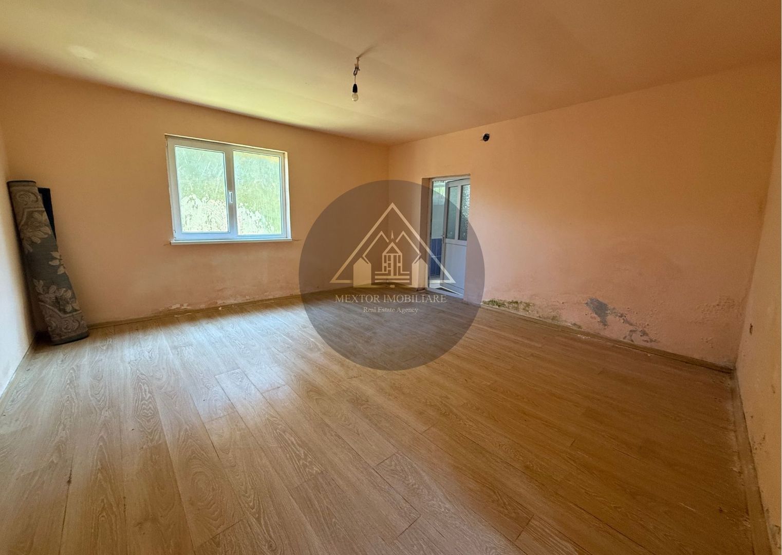 Casa de vanzare, Medias - Poză 16