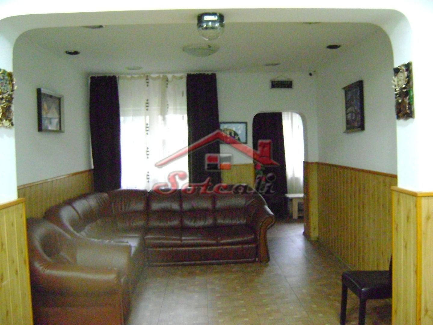 Pensiune de vanzare P+E Busteni - central - Poză 18