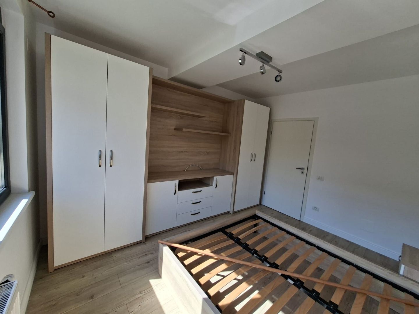 Apartament lux cu 3 camere de vanzare în zona Elisabetin - Poză 32
