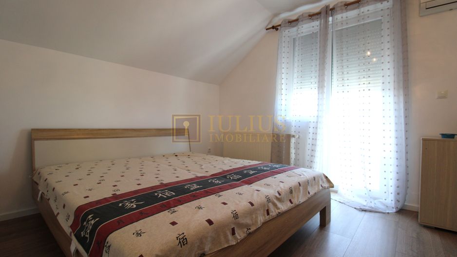 Casa in Blascovici, 5 camere + 3 bai, centrala proprie - Poză 13