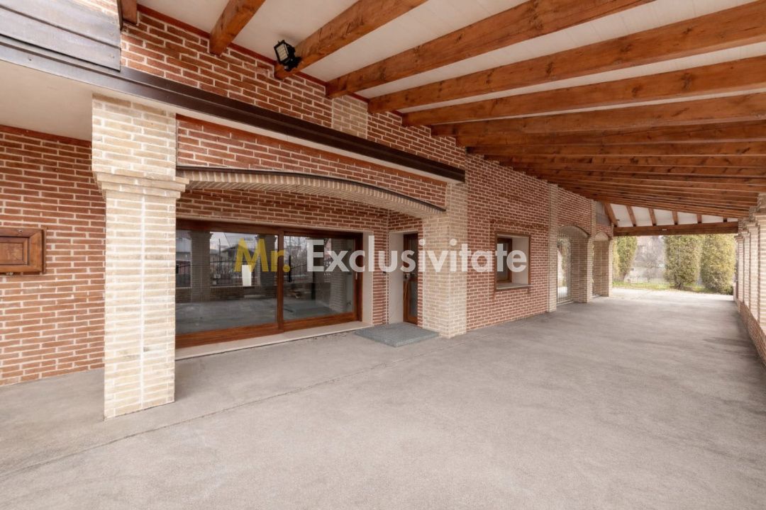 Vila impunătoare in stil italian - Ștefănești, Argeș - Poză 3