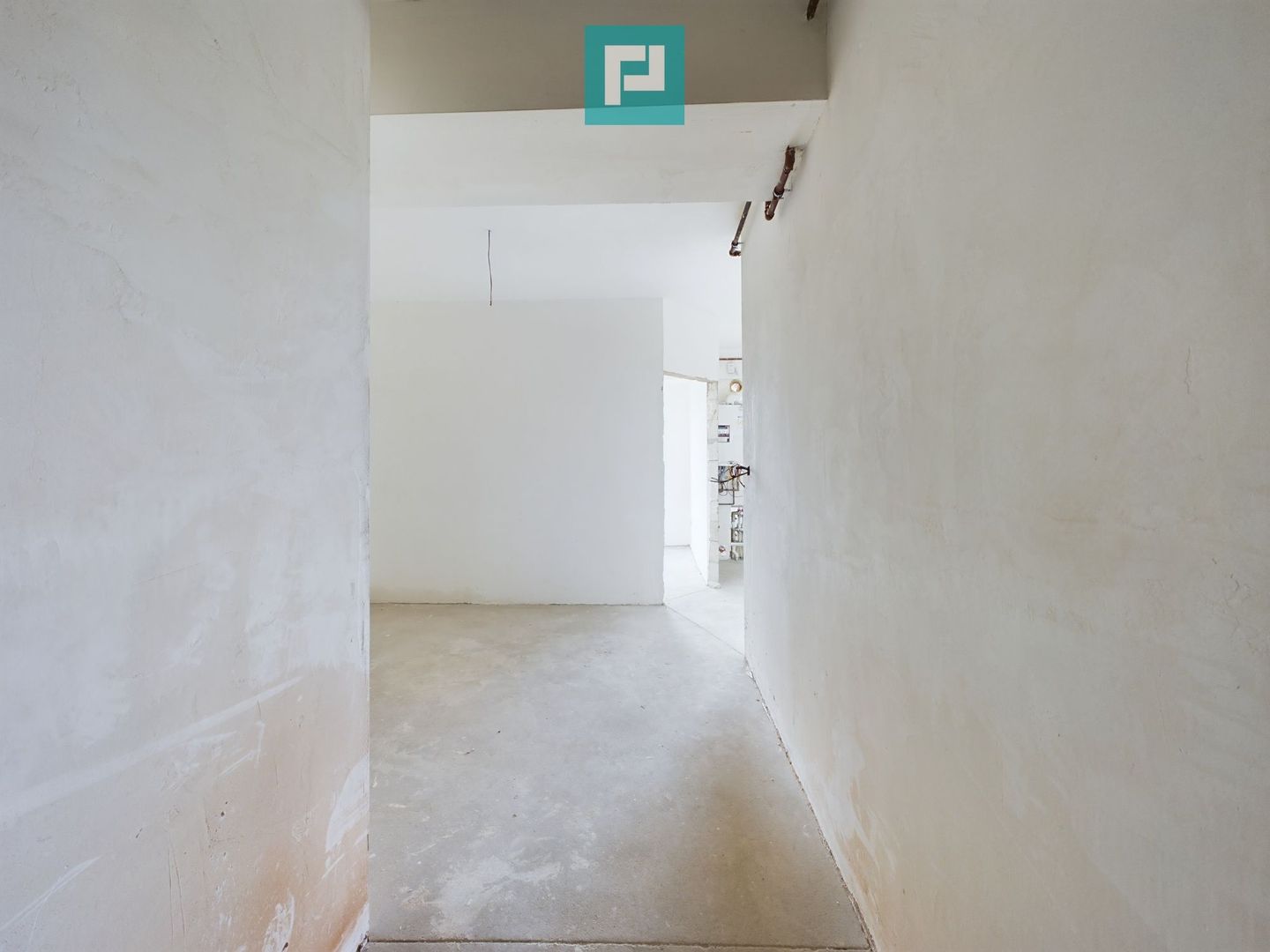 Apartament 3 camere, Alfa - Poză 1