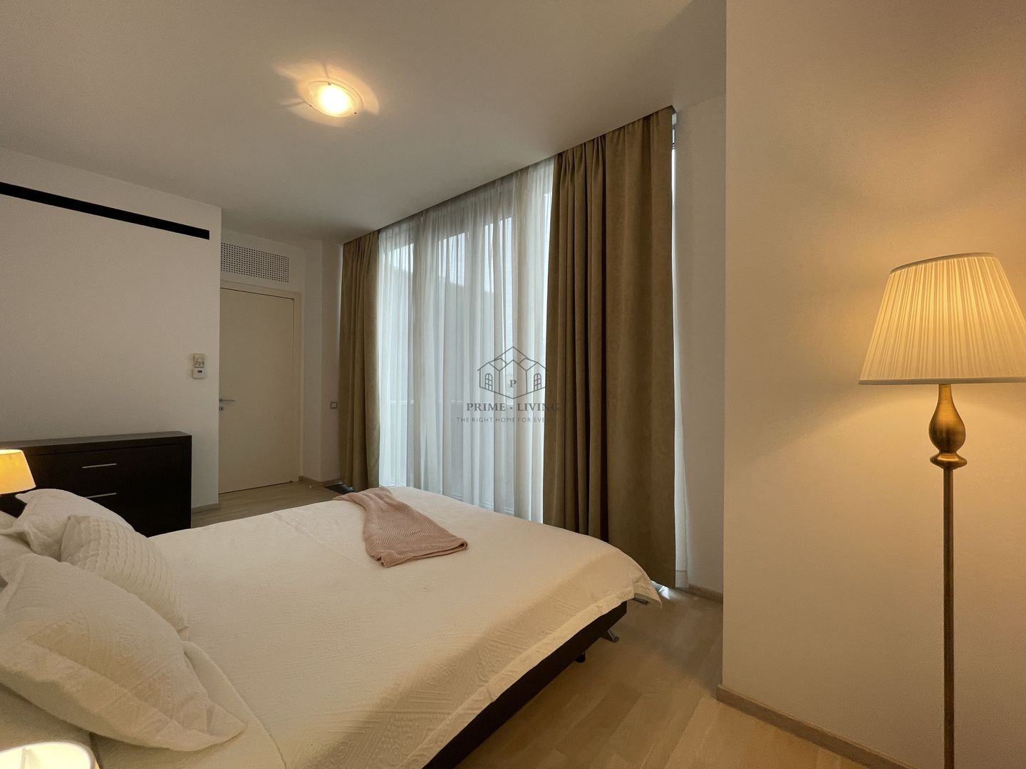 APARTAMENT SUPERB DE 3 CAMERE LA INCHIRIERE IN ZONA DOROBANTI - Poză 17