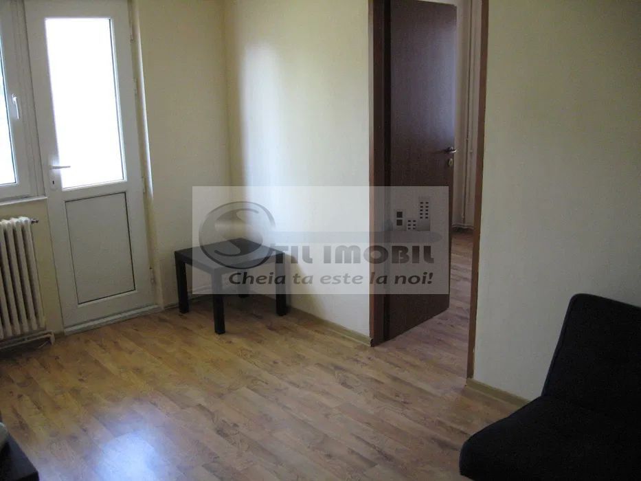 Apartament  de vanzare 2 camere Alexandru cel Bun 42 mp - Poză 2