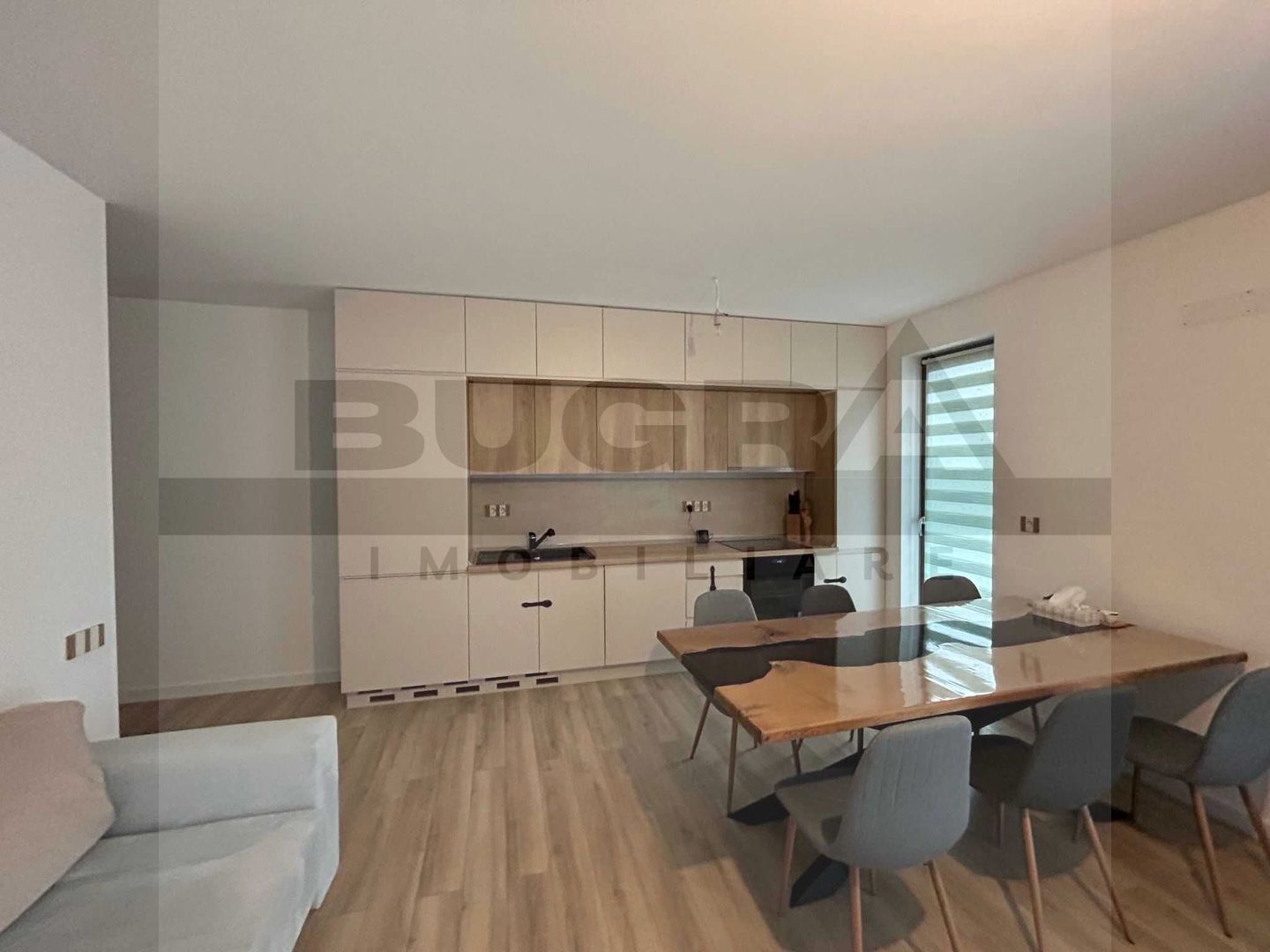 Apartament de 3 camere, bloc nou, 74mp, parcare, boxa, cartier Zorilor - Poză 1