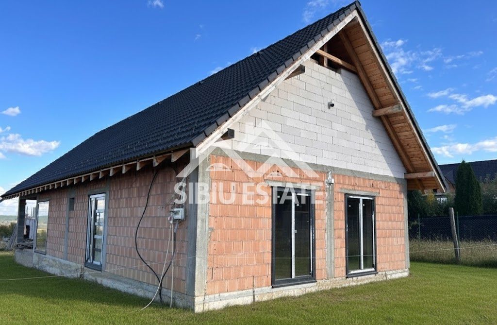 Casa 130 mp, teren 1000 mp, priveliște superbă – Marginimea Sibiului - Poză 15