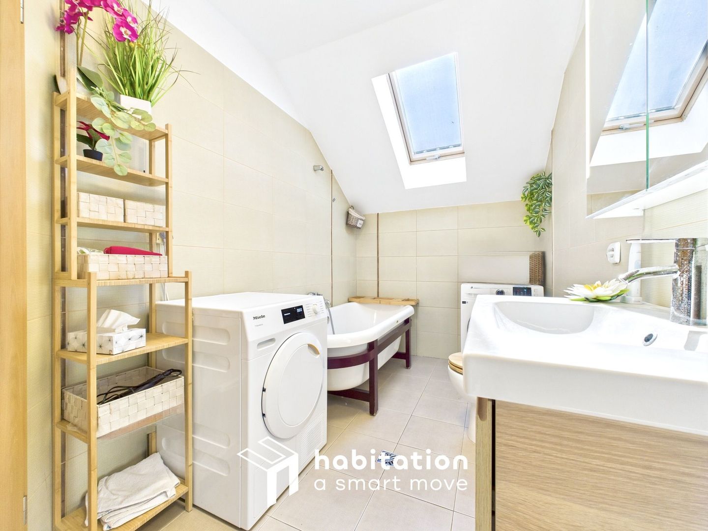 Casă de vânzare la liziera pădurii - Dumbrăvița - Tur virtual inclus - Poză 23