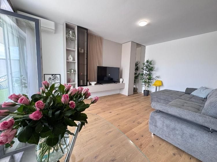 Trio Bridge View - 2 camere + 1 camera birou + parcare - Poză 1