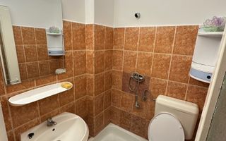 Apartament spatios 150 mp - Poză 22