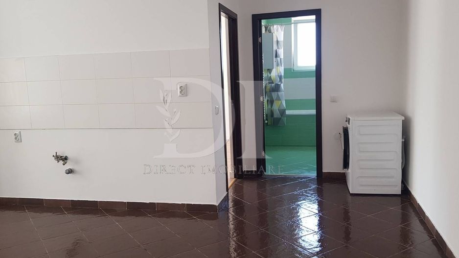 Apartament 3 camere | Florești, Str. Eroilor - Poză 1