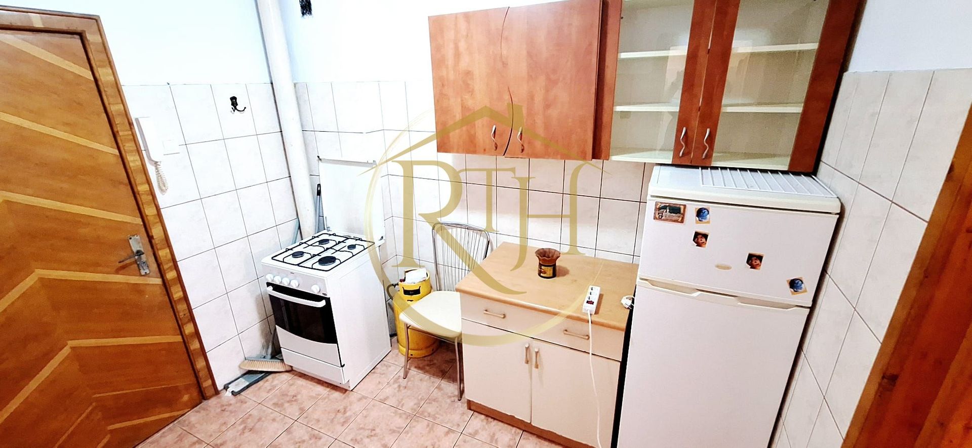 Oferim spre inchiriere apartament cu 1 camera, Bloc izolat, Complex Studentesc - Poză 8